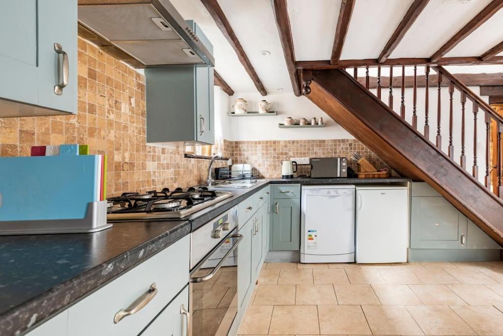Peak District - 1 Harrow Cottage - Great Longstone エクステリア 写真